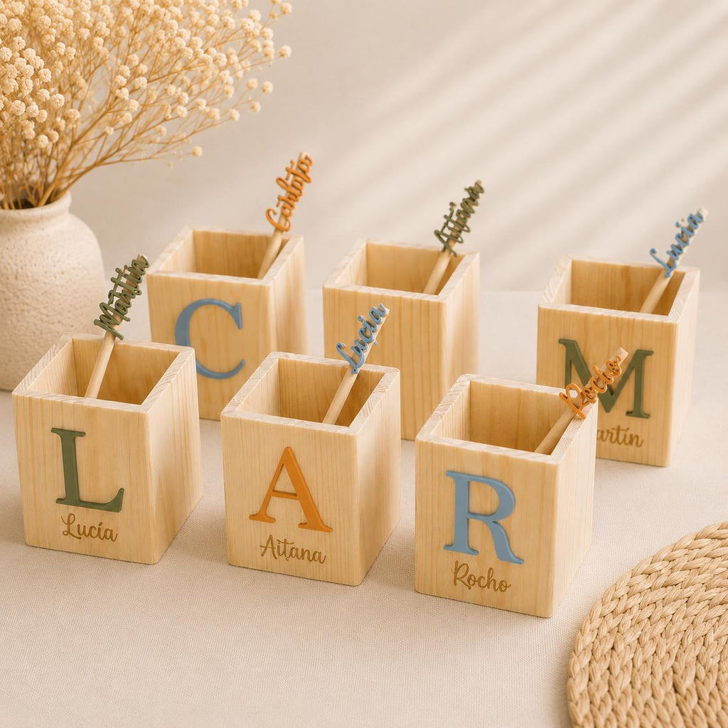 Portalápices de madera personalizados
