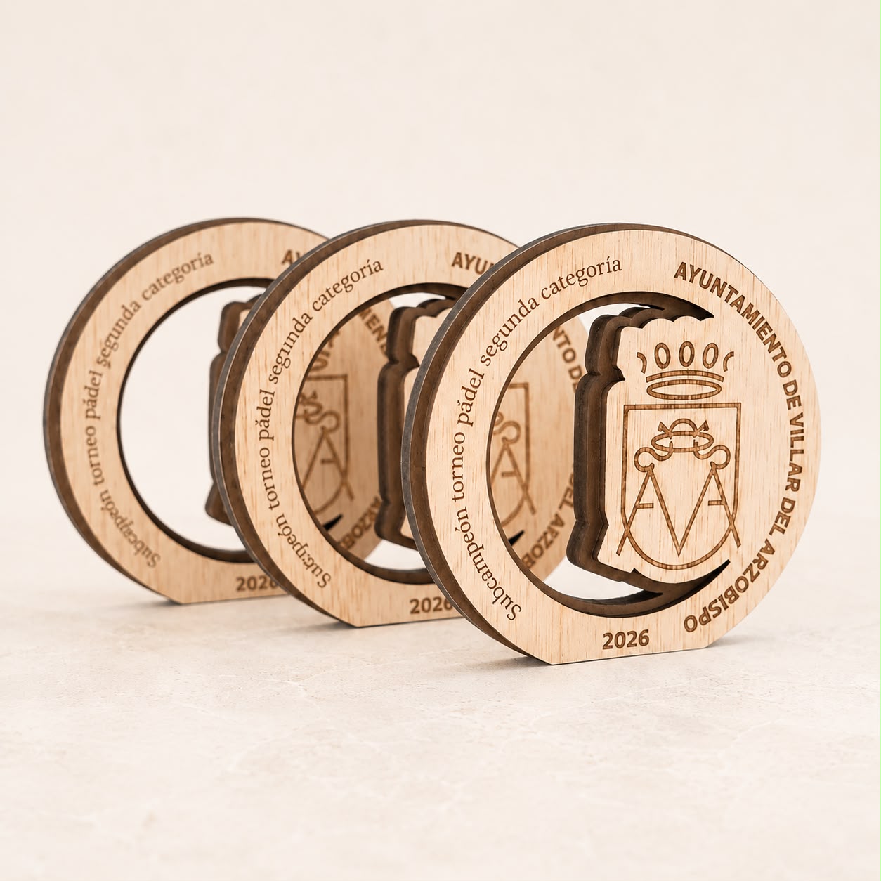 Trofeo Personalizado de Madera – Diseño Exclusivo